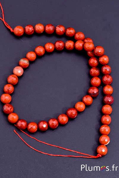 Perles en corail facetté - Ø 8 mm, trou 1 mm - rouge